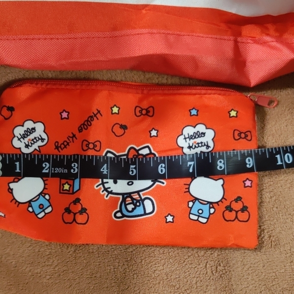 Hello Kitty Kids Bag in Red and White W Pencil Case - Picture 9 of 14